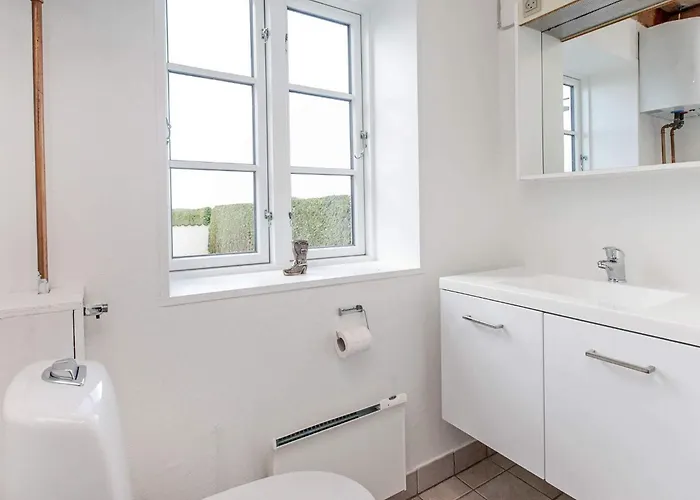 7 Person In Faaborg-by Traum *